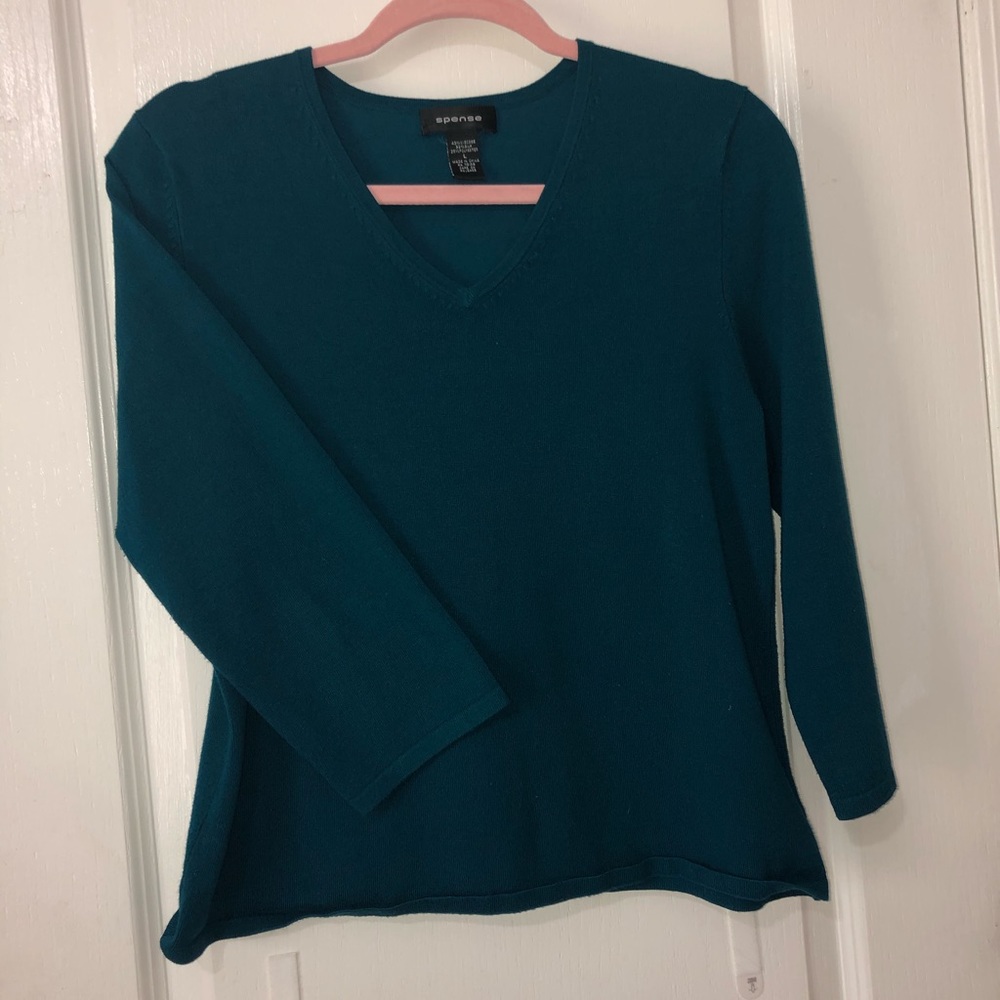 green/blue v-neck sweater-top